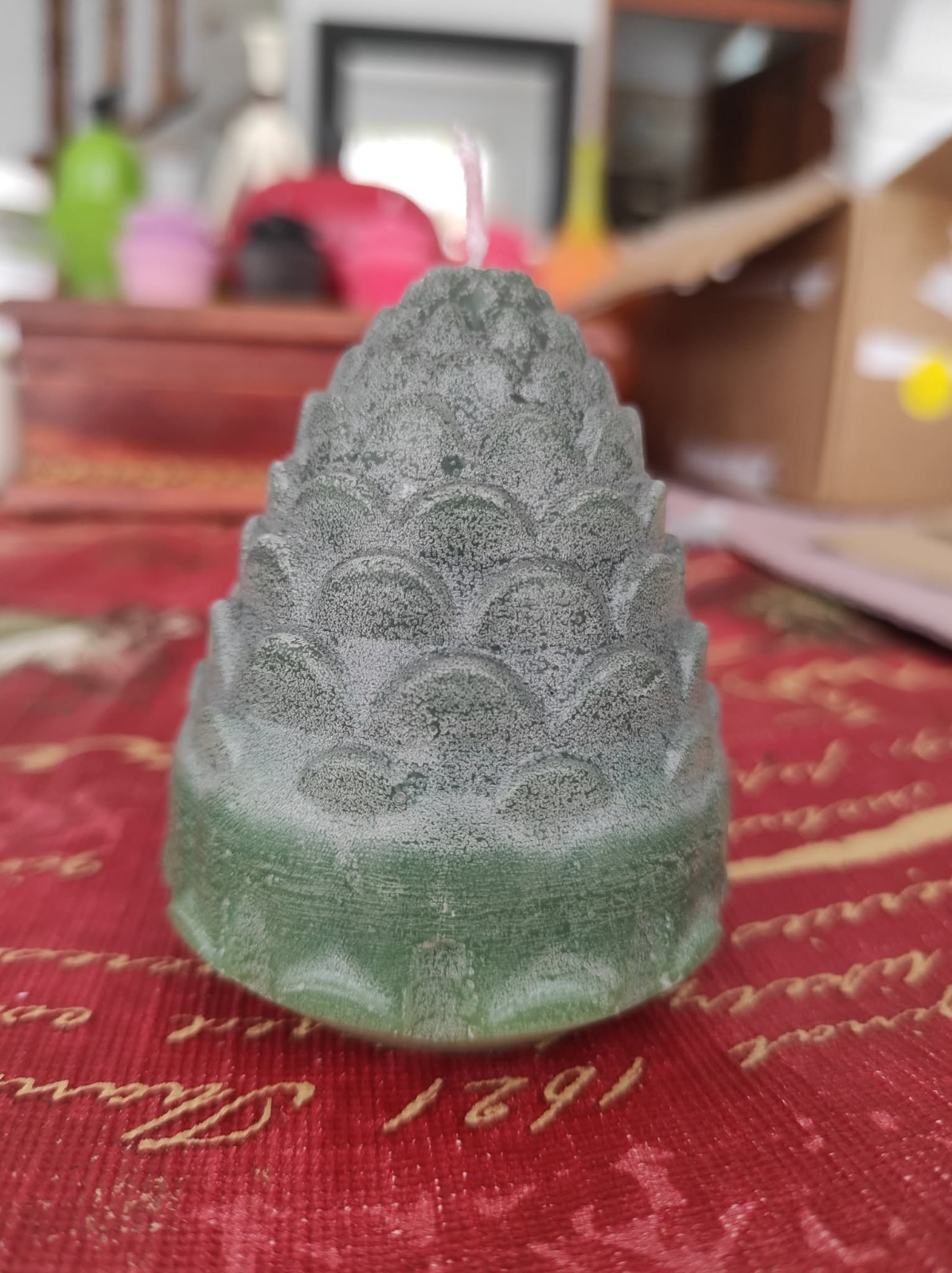 Vela de pino (decorativa y/o aromática)